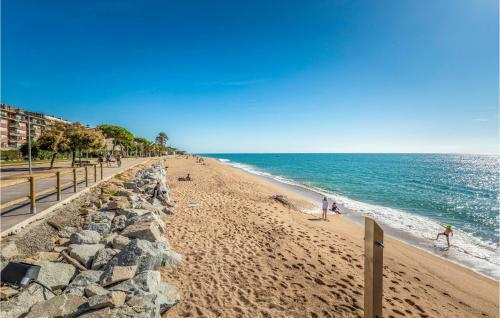 Two-bedroom Apartment In Pineda de Mar