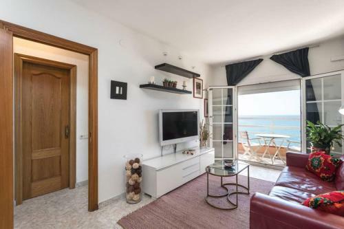 Apartment In Front Of The Beach