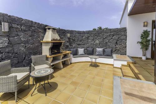 Villa Azure - Lh122 By Villas Now Ltd
