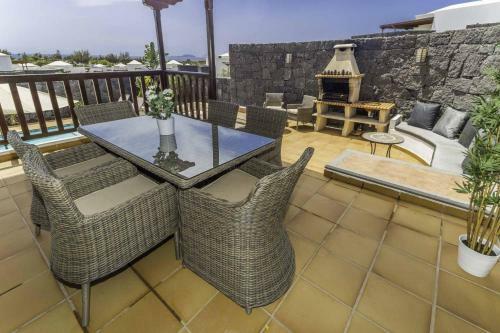 Villa Azure - Lh122 By Villas Now Ltd