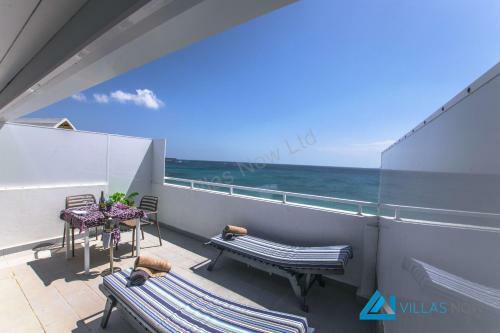 Apartments Vista Maritima By Villas Now Ltd