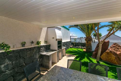 Casa Flamingo - Lh106 By Villas Now Ltd