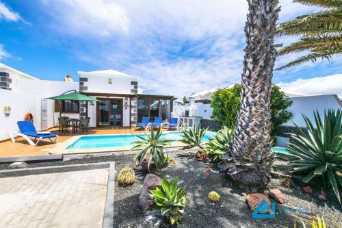 Villa Alegranza - Lh190 By Villas Now Ltd