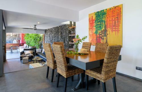 Villa Luxury And Harmony House