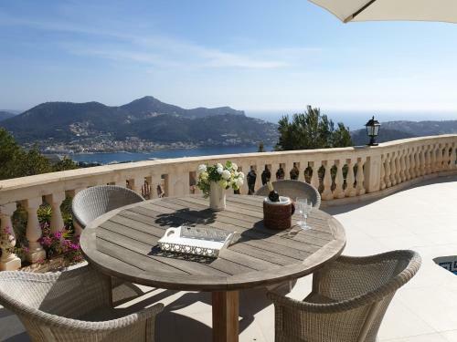 Holiday Villa Port D'andratx