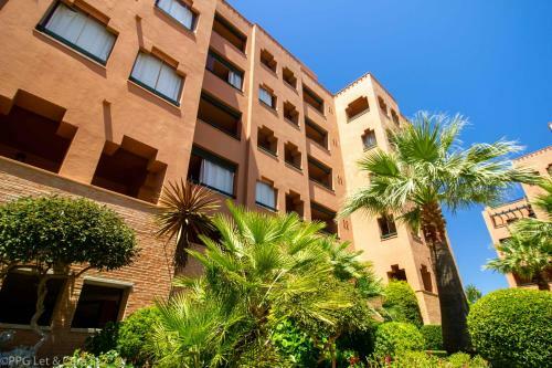 (Har002) Sea View Apartment 200m To Beach