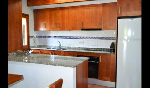 Puig-reig Villa Sleeps 8 With Pool