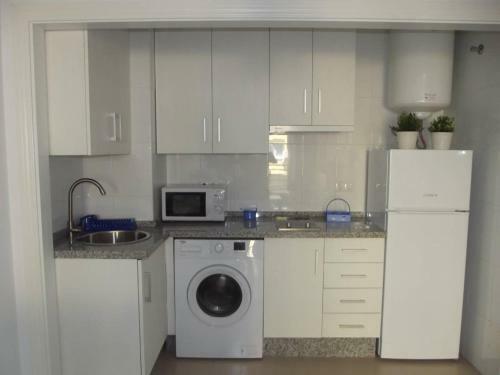 Apartamento En El Paseo Mar�timo Con Wifi Gratis
