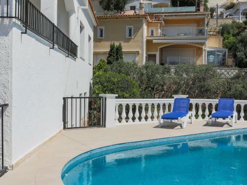 Elegant Villa In Roses With Private Swimming Pool