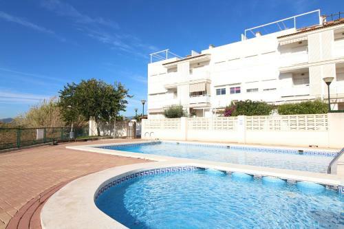 Apartamento En Marjal de Corinto Con Piscina