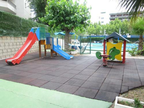Apartamento Alboran -wifi, Climatizado Y Con Piscina
