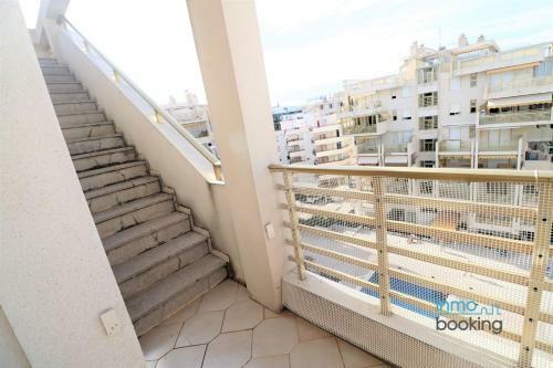 Apartamento �tico Novelty Con Vistas Al Mar