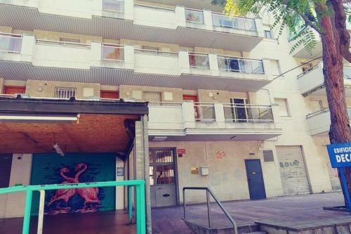 Apartamento Miramar Serveis - Barbastro Terraza Y Piscina