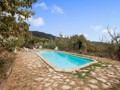 Quaint Villa In Sant Acisclo de Vallalta With Swimming Pool