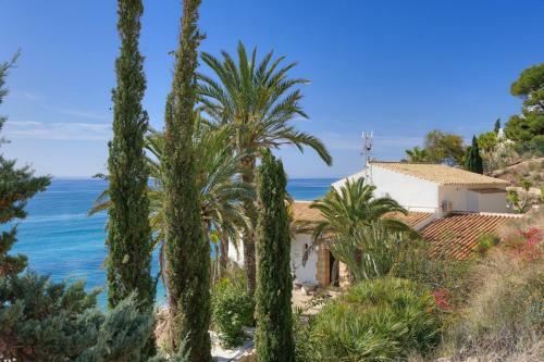 Montiboli Villa Sleeps 6 With Air Con