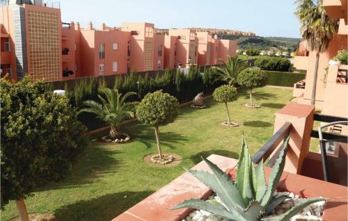 Two-bedroom Apartment In San Luis de Sabinillas