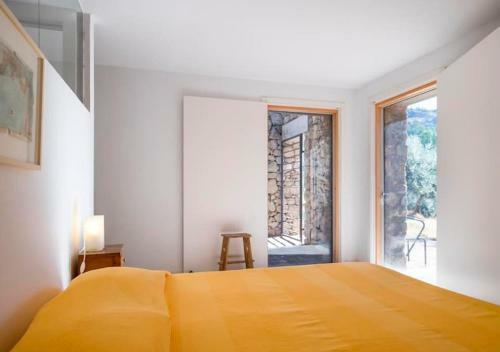Alentejo Mountain Vacation House