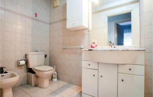 Three-bedroom Apartment In Santa Pola