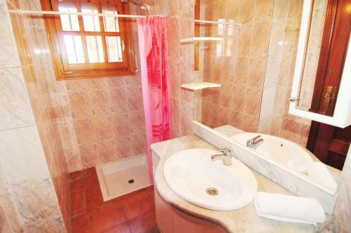 Villa Homeholidaysrentals Corinne