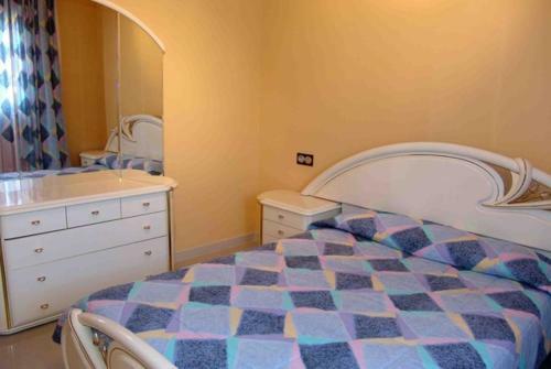 Sant Salvador Villa Sleeps 9 Pool