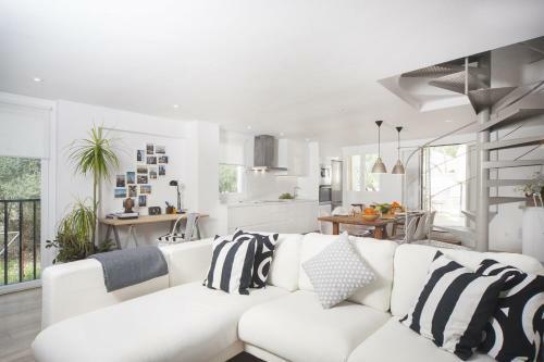 Selva Villa Sleeps 6 With Air Con And Wifi