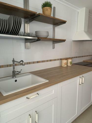 Apartamento Byhouse Frei Luis 4d