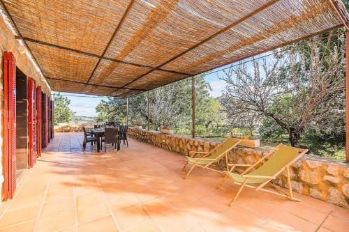 Selva Villa Sleeps 6 With Pool And Air Con