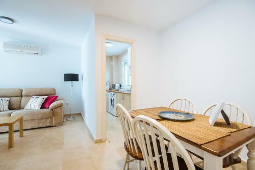 Apartamento Hostly Lagar Center-fibre-parking Optional-cless