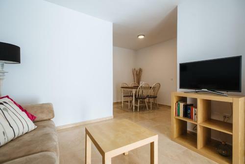 Apartamento Hostly Lagar Center-fibre-parking Optional-cless
