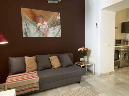 Apartamento Suites Plaza de Los Refinadores, Maestranza