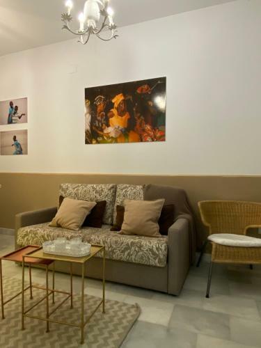 Apartamento Suites Plaza de Los Refinadores, Maestranza