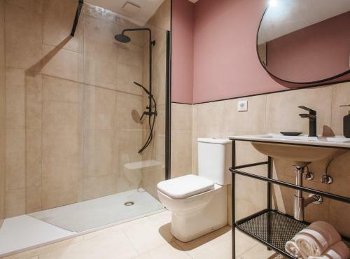 Lola De Triana Apartments