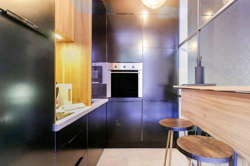 Apartment With One Bedroom In Sevilla With Wifi