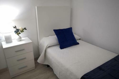 Apartment In The Postigo Next To The Cathedral