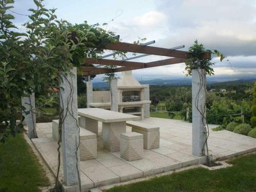 Apartamento O Yunque Casa Ferrador Ribeira Sacra