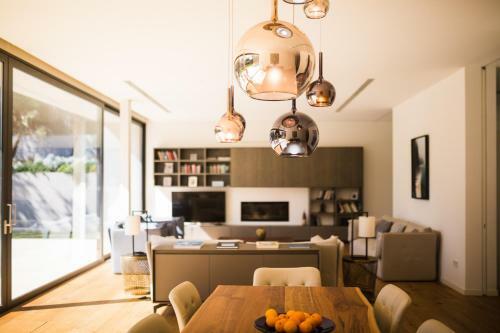 Exclusive Modern Villa In Privileged Location