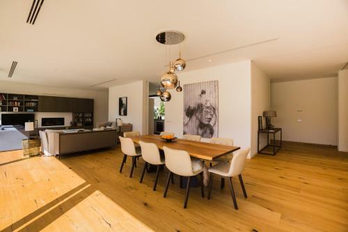 Exclusive Modern Villa In Privileged Location