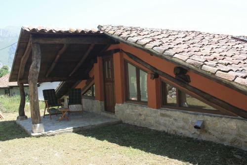 Hotel Rural Llerau