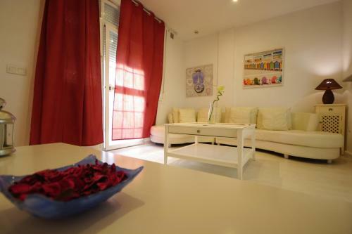 Livingtarifa Apartamento Agaporni