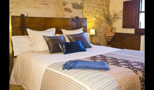 Tapis Villa Sleeps 2 With Pool