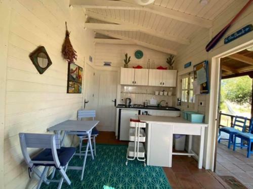 Beautiful 2 Bed Room Cottage With Sea-view