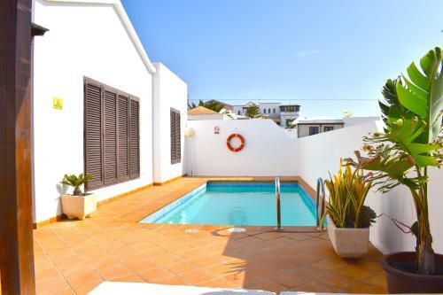 Villa Princesa D�cil Piscina Climatizada Y Bbq