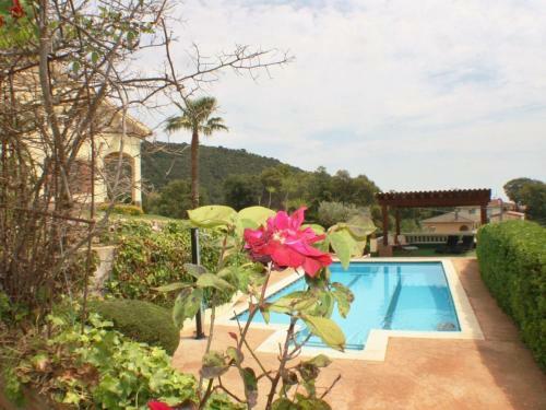 Modern Villa In Tordera With Private Swimming Pool