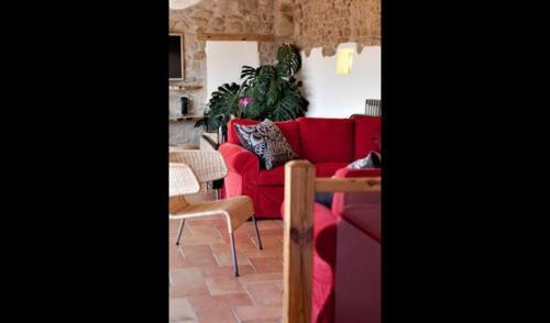 Tiurana Villa Sleeps 20 With Pool And Air Con