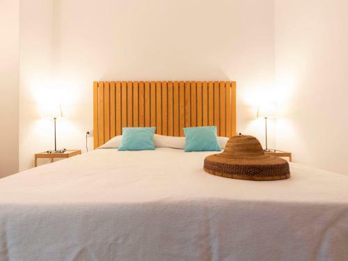 Apartment Els Pins Cyclamen