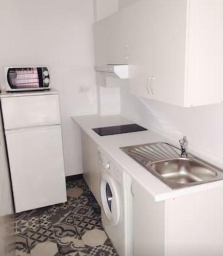 La Nogalera Square Apartments