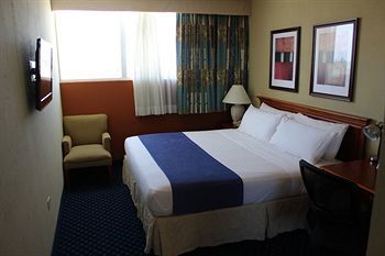 San Juan Airport Hotel