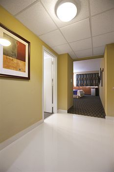 San Juan Airport Hotel