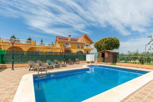 Villa Fidalsa Pink Lake