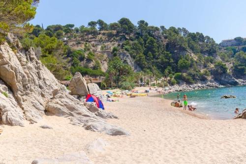 Sant Eloi Villa Sleeps 8 Pool Wifi